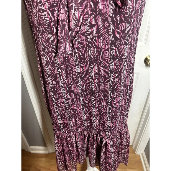 White House Black Market Raspberry Floral Sleeveless Chiffon Tiered Dress Sz S - Picture 4 of 12